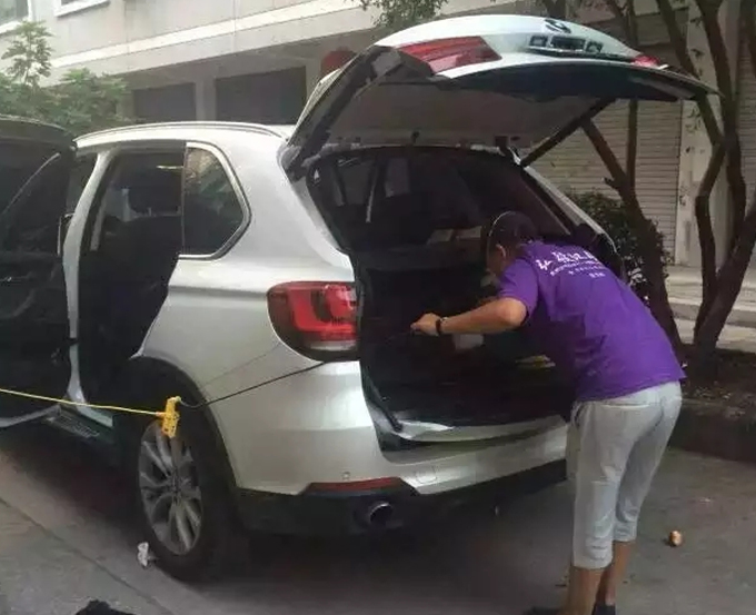 宝马汽车